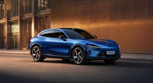 大熱的小米YU7選擇了什么原廠輪胎?