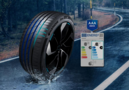 大熱的小米YU7選擇了什么原廠輪胎?