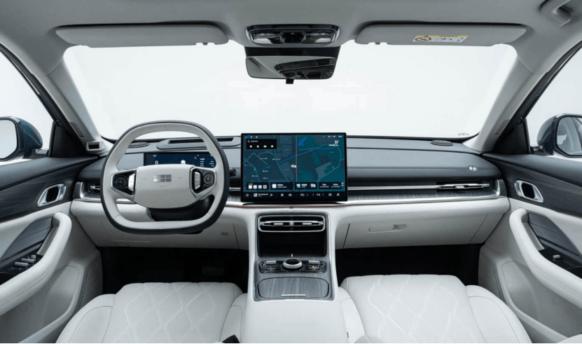 精準對標,且處處壓制!吉利銀河A7能挑戰秦L嗎?