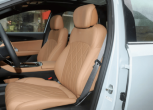 精準對標,且處處壓制!吉利銀河A7能挑戰秦L嗎?