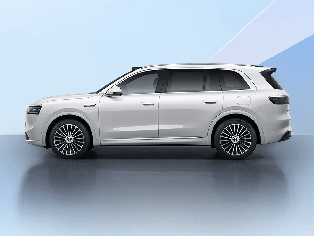 雙“8”純電爭霸!問界M8純電版與理想i8你更期待誰?