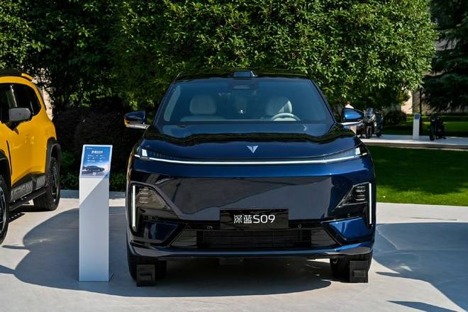 鄧承浩:深藍汽車2030年要實現200萬輛“天方夜譚”目標