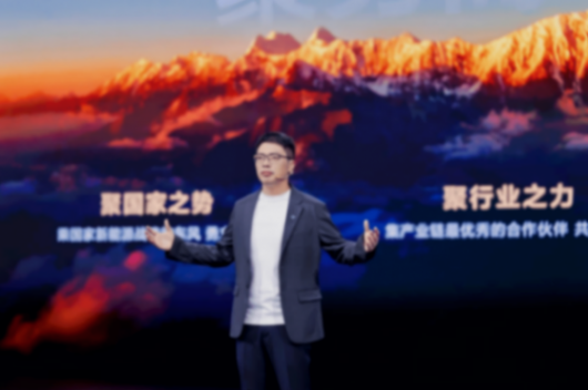 2026款東風奕派eπ008六座版:一場關于「中國式豪華」的進化革命